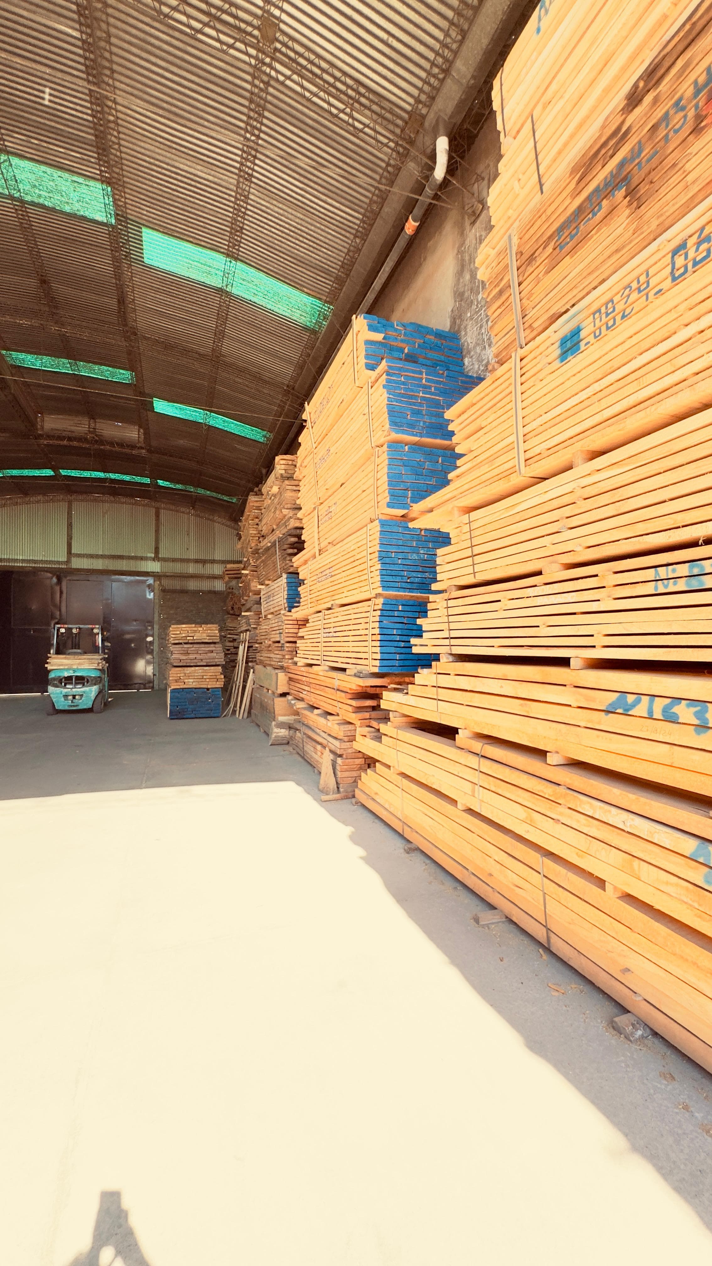 Maderas Macizas / Canteadas