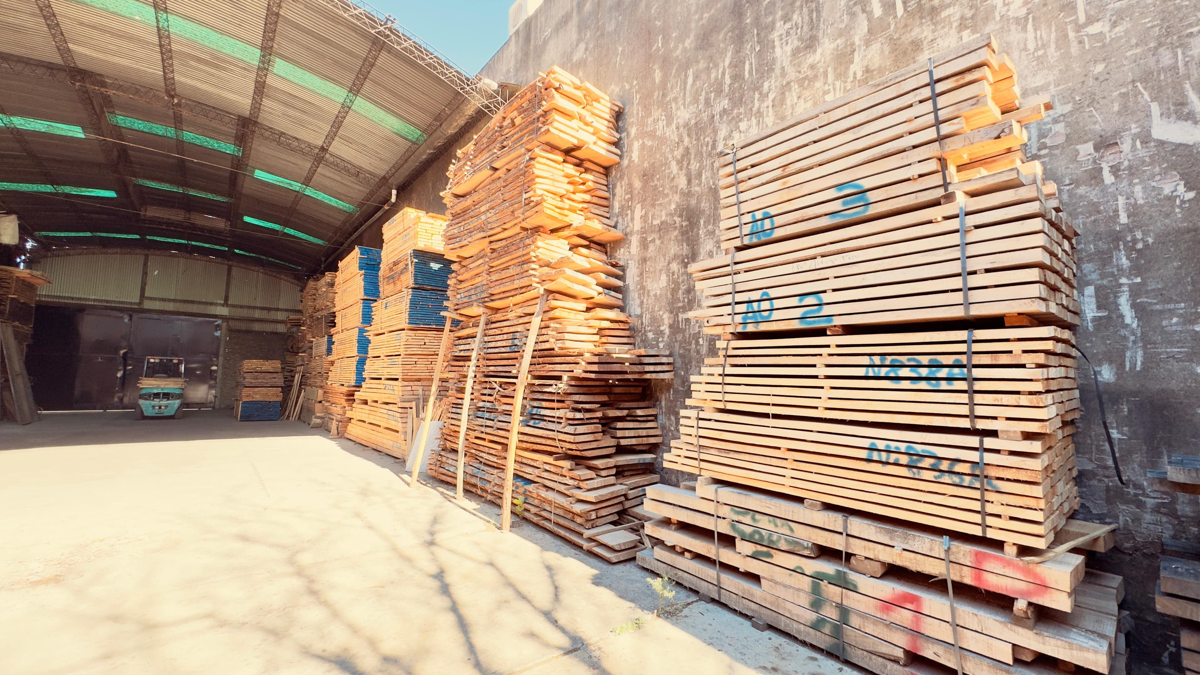 Maderas Macizas / Canteadas - miniatura 4